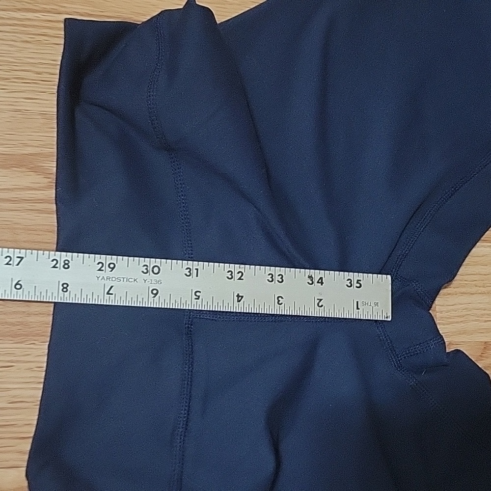 Zella Black 3/4 Athletic running leggings size XS - Picture 3 of 8